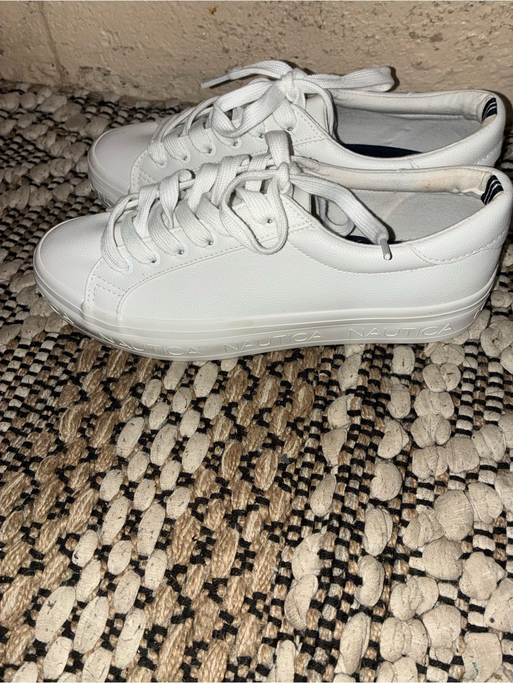 Nautica White Low-Top Lace-Up Sneakers